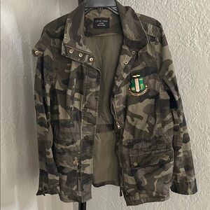 Love Tree Green Camouflage Military-Style Jacket